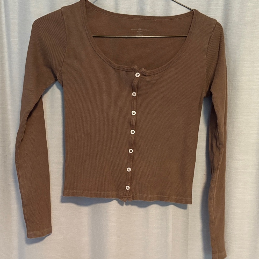 Brandy Melville brown long sleeved Henley type top